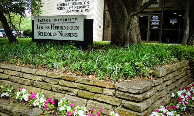 Baylor nursing sign